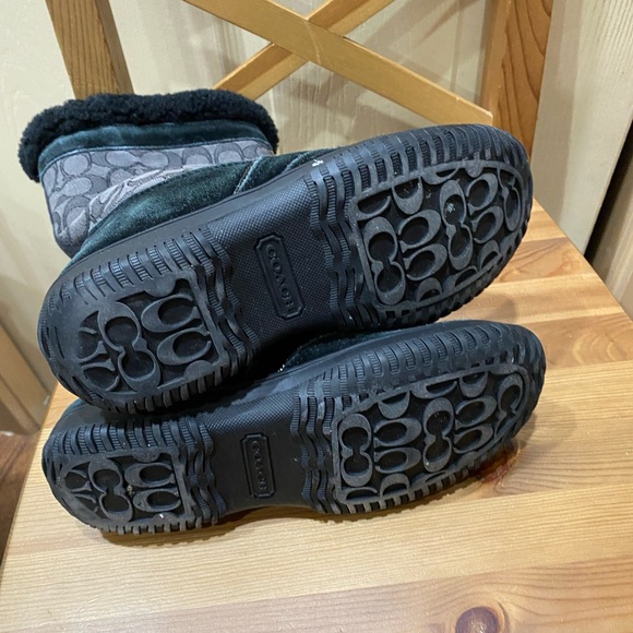 Coach winter boots - Picture 3 of 3